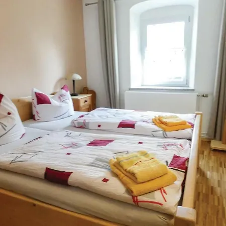 Apartman Three-bedroom In Zeulenroda-triebes Forthen