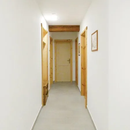 Apartman Three-bedroom In Zeulenroda-triebes