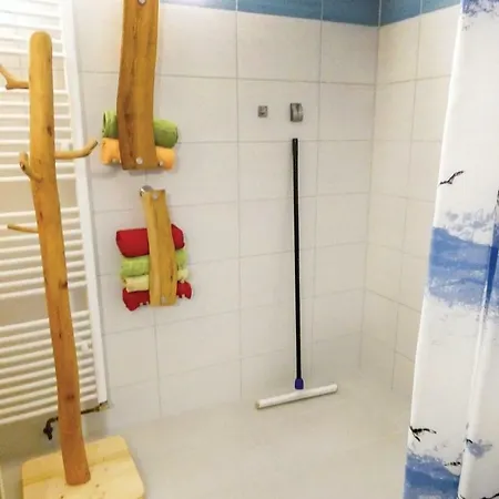 Apartman Three-bedroom In Zeulenroda-triebes Forthen